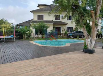 Casa · 145m² · 3 Quartos · 2 Vagas · CASA 3 QUARTOS PECHINCHA
