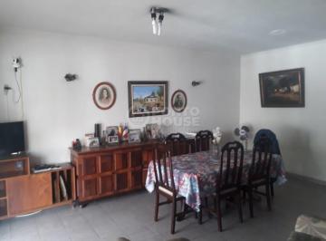 Casa · 199m² · 3 Quartos · 2 Vagas · Sobrado 3 dormitórios sendo 1 suíte á venda no Bairro Jabaquara