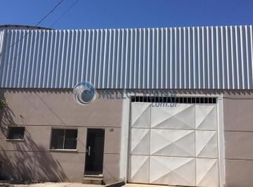 Foto 06 · Galpão com 500m², 2  escritórios , 2 banheiros, 2 cozinhas. Fachada em blindex (em ambos os lados), 