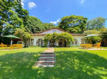 Casa · 1000m² · 6 Quartos · 15 Vagas · Casa à venda em frente à represa do Guarapiranga, Sao Paulo - 3 quartos