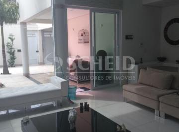 Casa · 700m² · 4 Quartos · 5 Vagas · 04 suítes, 05 vagas, piscina