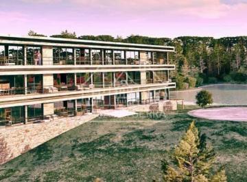 g1_407_7079_1514_020319.jpg · APARTAMENTO LUXUOSO JUNTO A NATUREZA