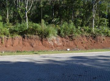 91935_i2016xM633t0G_919355cf6d45012b11.jpg · Terreno com 523m² em loteamento novo, próximo ao Pórtico de entrada de Gramado