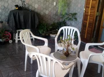 Casa · 125m² · 2 Quartos · 2 Vagas · CASA TÉRREA COM 2 QUARTOS E AMPLO TERRENO À VENDA NO JARDIM ANA ROSA SUZANO/SP