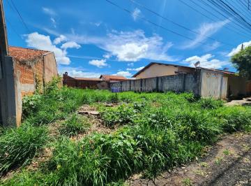 Terreno · 200m² · Terreno no Jd Nunes com 200m²