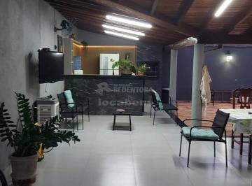 Casa · 223m² · 4 Quartos · 4 Vagas · Casa padrão para Venda localizada no jardim Nazareth com armários embutidos e energia solar.