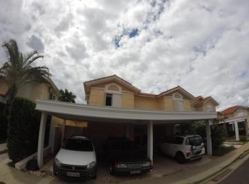Casa · 400m² · 3 Quartos · 4 Vagas · Green Valley Edge City excelente sobrado com 3 dormitórios