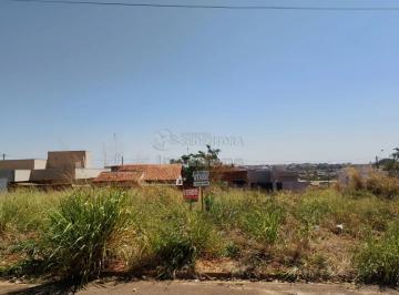 Terreno · 220m² · Terreno com área total de 220m² no Central.