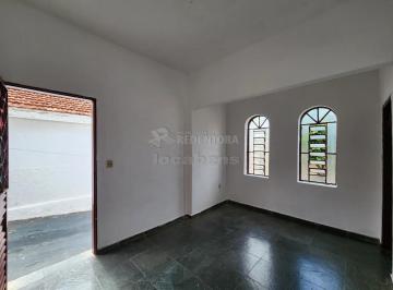 Casa · 60m² · 3 Quartos · 2 Vagas · Casa Padrão em São José do Rio Preto