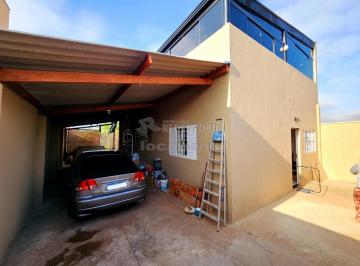 Casa · 129m² · 2 Quartos · 3 Vagas · Residencial Mais Viver- Casa com 02 dormitórios e 02 vagas de garagem cobertas.