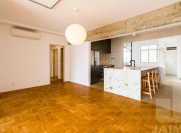 Apartamento · 163m² · 2 Quartos · 1 Vaga · Apartamento 2 dormitorios sendo 1 suite 2 banheiros sala 2 ambientes 1 vaga.