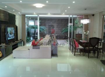 Casa · 294m² · 3 Quartos · 3 Vagas · Sobrado Residencial / Tatuapé 3 vaga(s) / 3 dorm(s) / 3 suíte(s)