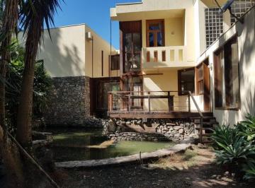 01fb7af349188a96d9a9c9ce8c856b92fad61af6 · Casa com 3 dormitórios à venda, 256 m² por R$ 1.800.000,00 - Granja Viana - Cotia/SP