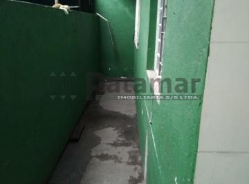Casa · 27m² · 1 Quarto · CASA TÉRREA PARA LOCAÇÃO DE 1 QUARTO, SALA, COZINHA E BANHEIRO NO RIO PEQUENO