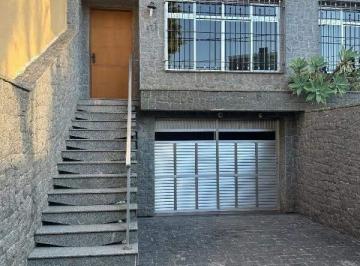 Casa · 280m² · 4 Quartos · 4 Vagas · Sobrado Residencial com 4 Quartos, 4 Vagas e Aceita Financiamento – Jardim do Mar, SBC