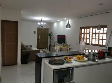 Casa · 150m² · 3 Quartos · 2 Vagas · Casa nova com 03 dormitórios , 01 suíte, closet e 02 vagas