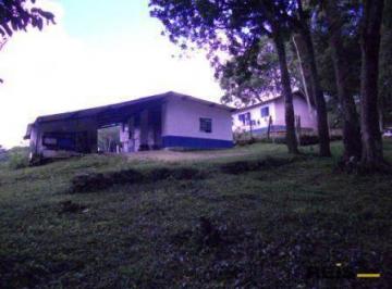 d6dd84c0f8bcbbfd97266b34b06025384238cc23 · Chácara com 3 dormitórios à venda, 5867 m² por R$ 450.000,00 - Centro - Ibiúna/SP