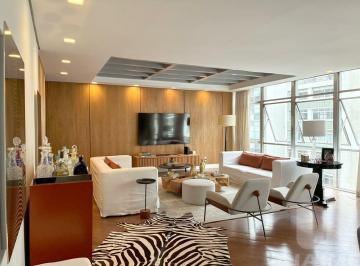 Apartamento · 230m² · 3 Quartos · 2 Vagas · Apartamento 3 dormitorios sendo 2 suites 2 banheiros sala 3 ambientes 2 vagas.