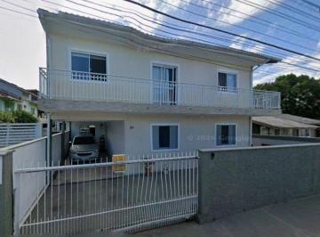 deca0fa561810f7761e02ab4f2da81f0f605209a · Casa com 5 quartos à venda na Praia do Campeche, Florianópolis.