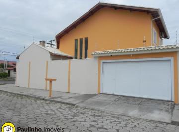 Foto 73 · Sobrado de alto padrão a venda com piscina a 600 metros da praia de Peruíbe