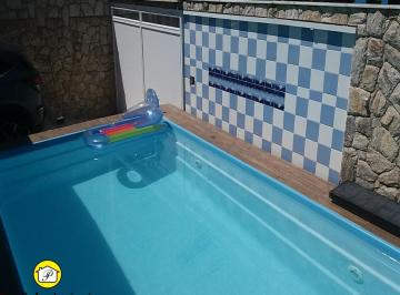 Foto 09 · Casa térrea a venda com piscina a 200 metros da praia em Peruíbe.