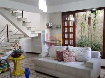 Casa · 118m² · 3 Quartos · 1 Vaga · Casa Ampla com Ponto Comercial no Pontal