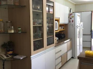 Casa · 410m² · 4 Quartos · 3 Vagas · Casa 4/4 no Pontal