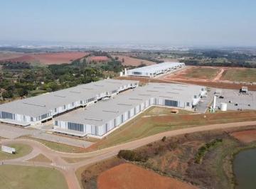 Comercial · 42999m² · 14 Vagas · Galpão Industrial em Condomínio para Locação em Porto Feliz-SP - Jardim Indaiatuba: 14 Vagas de Gara