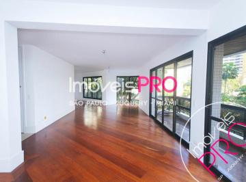 Apartamento · 207m² · 3 Quartos · 3 Vagas · Lindo apartamento no coração da Vila Nova Conceição.