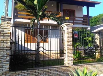 2 · Sobrado de 5 dormitórios no bairro Santa Teresa