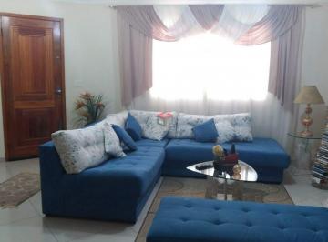 Casa · 120m² · 3 Quartos · 3 Vagas · Sobrado 3 Quartos com Suíte, 03 vagas de garagem em Santa Terezinha – Venda com