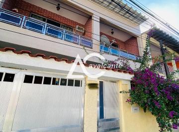 2021/06/147667212.jpg · Casa à venda com 4 quartos na Freguesia em Jacarepagua em condominio fechado