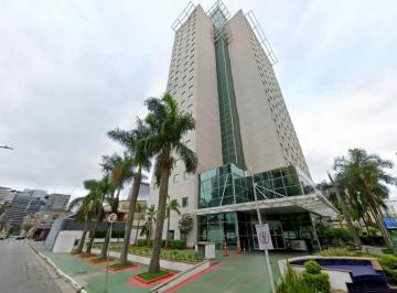Apartamento · 23m² · 1 Quarto · 1 Vaga · Flat no Brooklin com 23m² totalmente mobiliado para investimento.