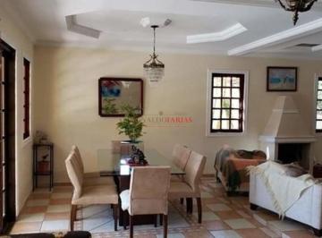 Casa · 300m² · 4 Quartos · 4 Vagas · Casa à venda no condomínio / Embu-Guaçu