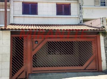08f7ba7f93ab4c93855aea1083a6a196.jpg · Sobrado de 210m² com 3 quartos