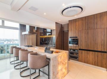 Apartamento · 242m² · 2 Quartos · 3 Vagas · Apartamento Duplex Reformado a Venda