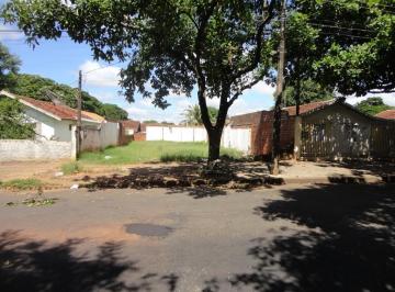Foto 01 · Terreno comercial de 346,50m² na Avenida Brasilia em Cianorte-PR: oportunidade única para investidor