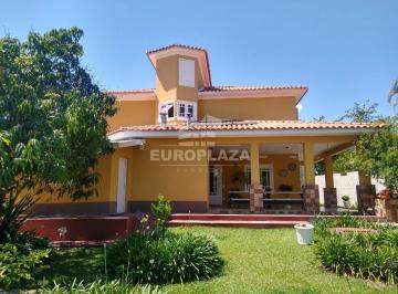 Rural · 660m² · 4 Quartos · 2 Vagas · Casa à venda no Vilarejo