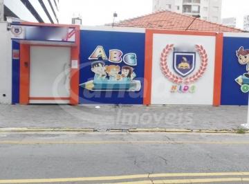 Comercial · 450m² · 3 Quartos · 2 Vagas · Comércio com 3 dormitórios em Osasco