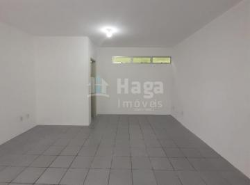 Comercial · 28m² · Sala Comercial para alugar no Bairro Azambuja em Brusque/SC