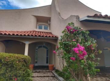 med_7a70d68b172bf6db062f4c7315924b12.jpg · CASA PARA VENDA E RETROFIT EM ALPHAVILLE - RESIDENCIAL ALPHAVILLE 02