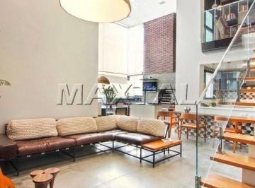 Apartamento · 220m² · 2 Quartos · 4 Vagas · Apartamento de 220m². 2 quartos, 2 suítes, 2 salas, 4 banheiros, 4 vagas no Jardim Anália Franco