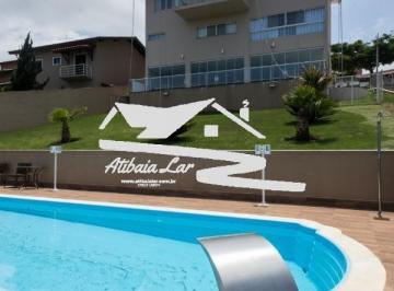 Foto 07 · Casa em estilo Neo clássico, nova com 4 suítes todas com armários planejados e ar condicionado