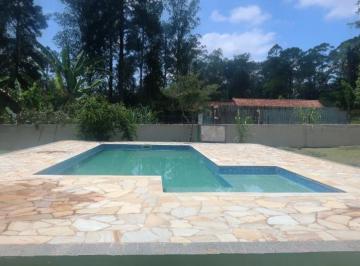 Foto 01 · Chácara em Itapecerica da Serra com piscina