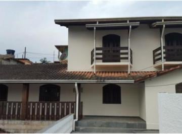 Casa de 4 quartos, São Lourenço da Serra · ÓTIMO IMÓVEL COM DUAS CASAS NO CENTRO COD: 4299 F:(11) 97302-9229 CESAR