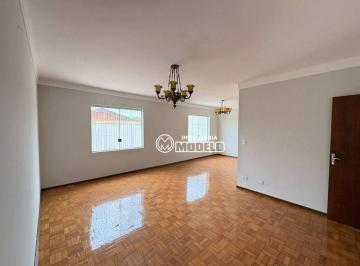5664eaa7bc040914af7bb78665ae6af9c2f9f527 · Casa com 3 dormitórios, 210 m² - venda por R$ 790.000,00 ou aluguel por R$ 4.500,00/mês - Nova Pirac