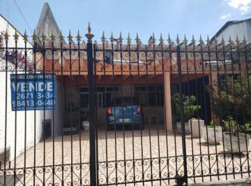 Foto 01 · Duque de Caxias, RJ, 25 de Agosto, Casa de Luxo, 4 quartos, 2 suítes, área de lazer com churrasqueir