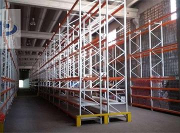 Comercial · 5000m² · 150 Vagas · Galpão em Pari - São Paulo