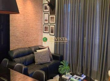 ef21af94404b644eb019039be56fe89b3dde6d7c · Apartamento com 2 suítes à venda no bairro Itacorubi, em Florianópolis/SC.