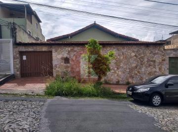 Casa · 140m² · 3 Quartos · 3 Vagas · Casa com 03 quartos à venda Bairro Alvoredo, Contagem.
